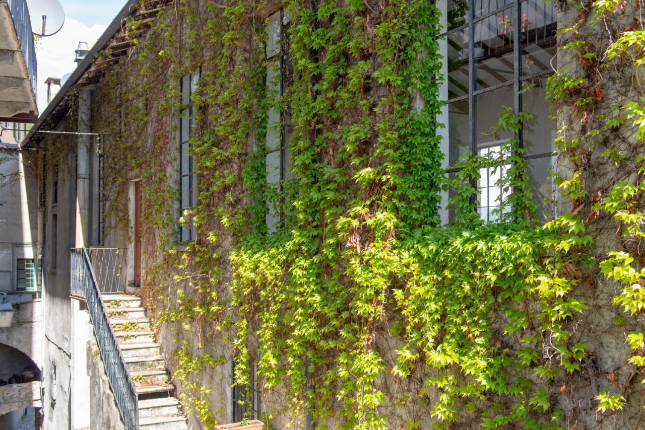 Villa La Filanda -Pieds Dans L'Eau On Lake Como- Brienno Extérieur photo